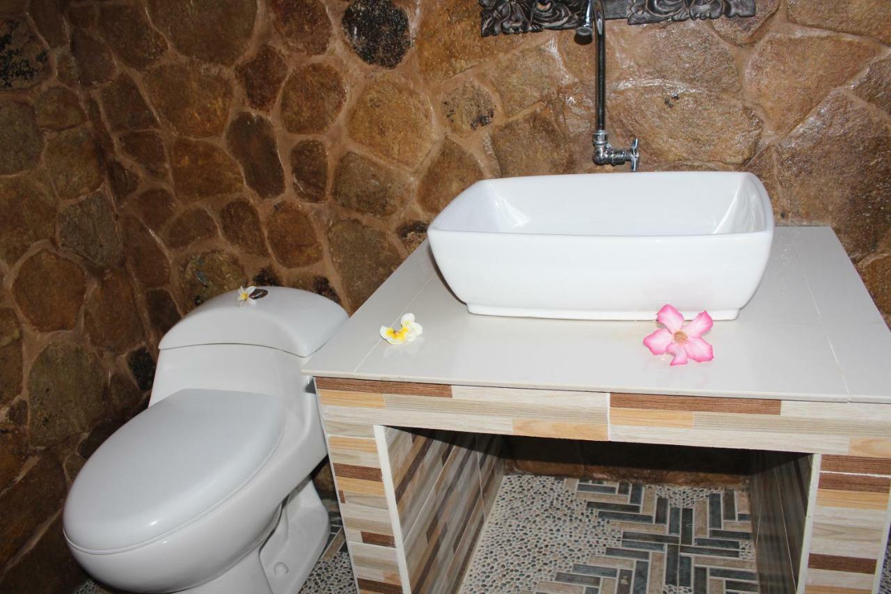 Bamboo Bali Hill Bungalows Amed  Luaran gambar