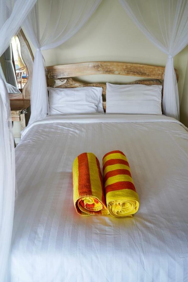 Bamboo Bali Hill Bungalows Amed  Luaran gambar
